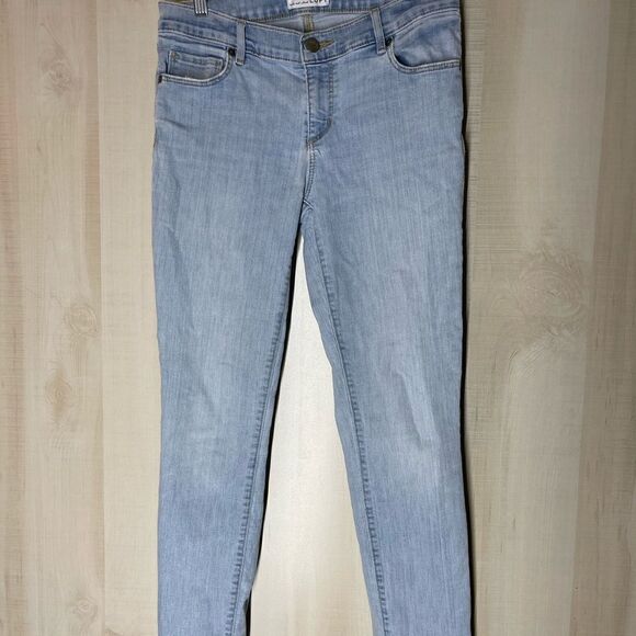 Loft‎ modern skinny crop faded light wash denim jeans, size 27 - Picture 14 of 16